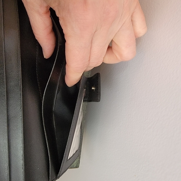 Wilson Vintage Venice Clutch Wallet Black Leather - Picture 7 of 8